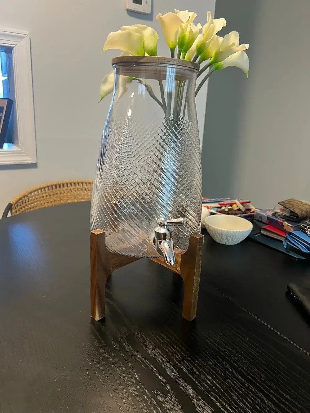 Acrylic Drink Dispenser 5L with Wood Stand and Lid New